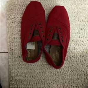 Toms women size 5w